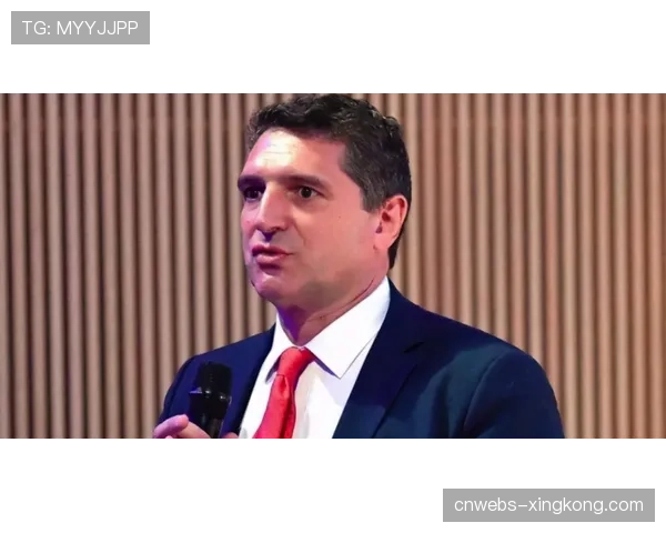 场外动态:多名意甲球星参与录制反种族歧视公益广告